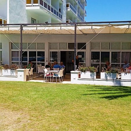 Estudio Torre De Andalucia Marbella Luaran gambar